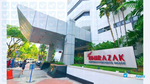 UniRazak